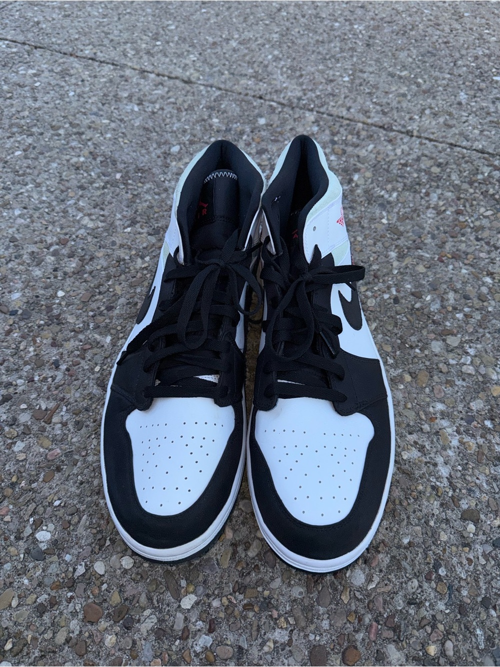 Jordan’s Black & White Low-Top Athletic Sneakers
